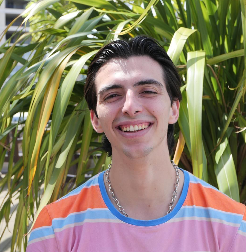 Dr Oliver Hernández